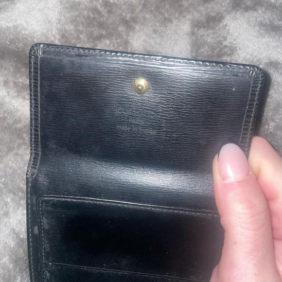 AUTHENTIC Louis Vuitton Epi Leather wallet black - Picture 2 of 5